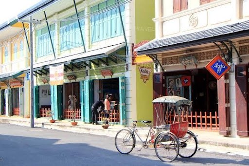 ชมเฌย หรือ CHOMCHEI STUDIO จังหวัดนนทบุ