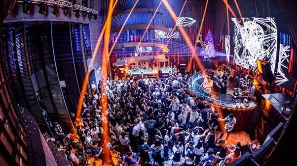 THE CLUB KHAOSAN (เดอะ คลับ ข้าวสาร)