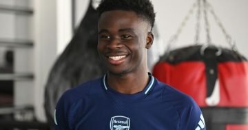 Bukayo Saka makes Arsenal feelings clear with two-word message after dramatic Leicester victory