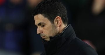 Match of the Day pundit disagrees with Gary Neville on unpopular Arsenal verdict