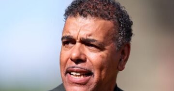 Sky Sports News, 23 ปี, Chris Kamara, ข้อความดีๆ