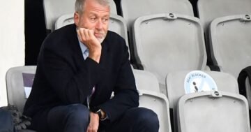 Roman Abramovich, ข้อความรุนแรง, Chelsea, โค้ช, ไล่ออก, ความโกรธ, ผู้เป็นเจ้าของ, ผู้เล่นสำรอง