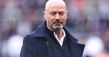 Alan Shearer, Paul Merson, Harry Redknapp, ไม่เห็นด้วย, Newcastle, Arsenal, ทำนายผลคะแนน