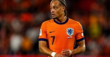 Xavi Simons, การเจรจา, Chelsea, Tottenham, 52 ล้านปอนด์